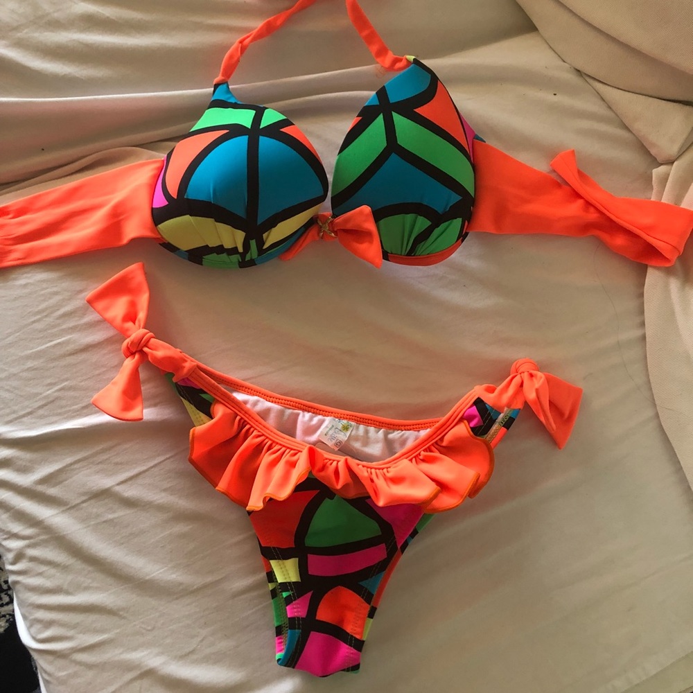 Brazilian bikini NWT